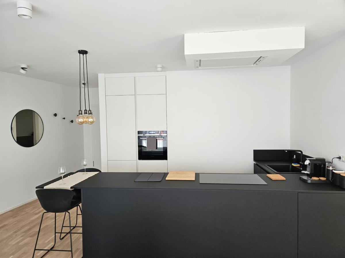 New Spacious Two Bedroom Center With Parking, Near Public Transport 룩셈부르크 외부 사진